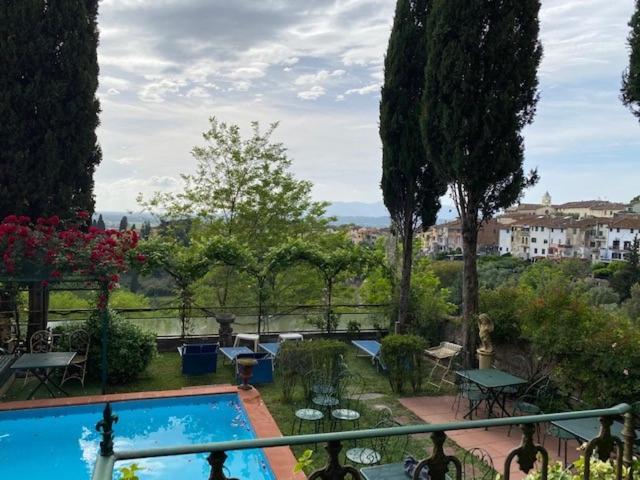Quattro Gigli Hotel Montopoli in Val d'Arno Luaran gambar